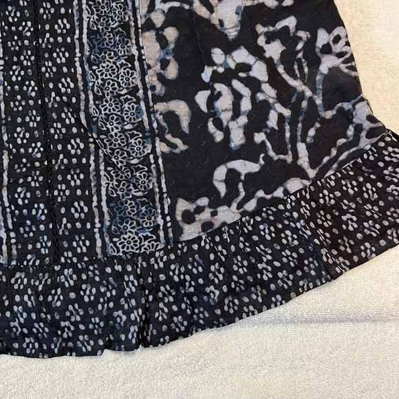 Lucky Brand Batik Inspired V-Neck Top, Navy-Mulit, L - Picture 3 of 8